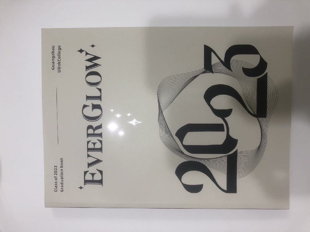 黑白书刊玩球网页版-玩球（中国）与传统美学完美结合，致力于打造经典之作致力于打造经典之作